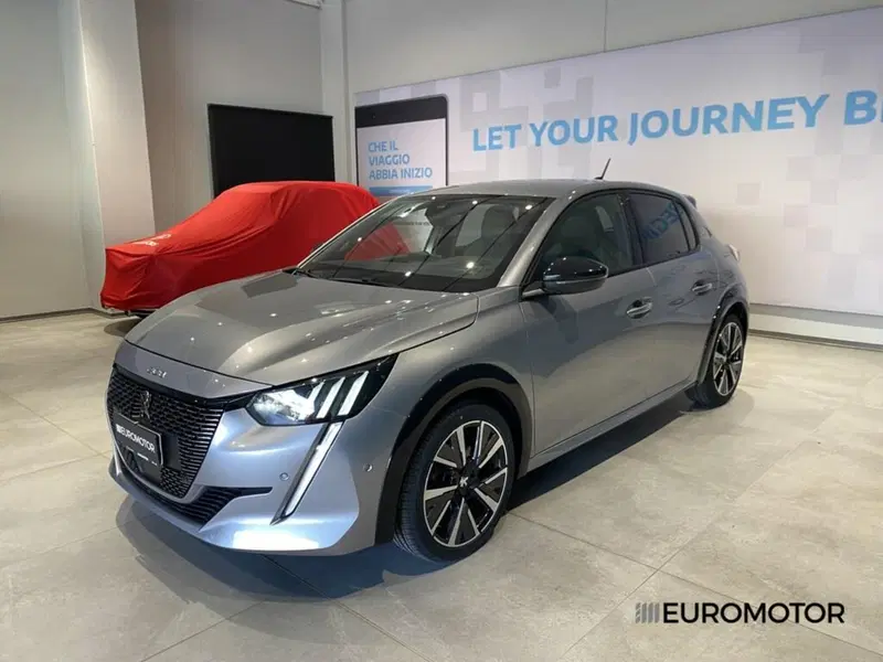 Peugeot 208 usata a Bari