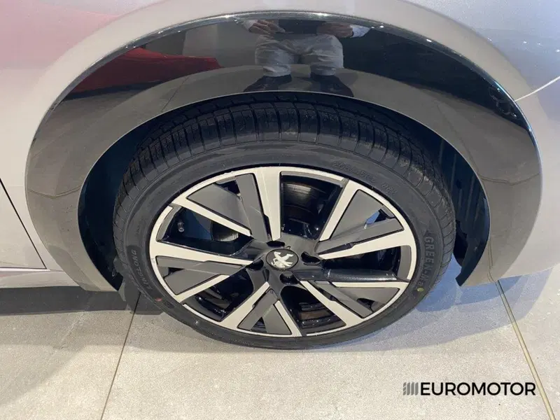 Peugeot 208 usata a Bari (5)