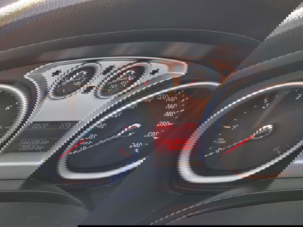 Ford Kuga usata a Cosenza (12)