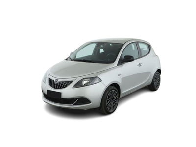 Lancia Ypsilon 1.2 69 CV 5 porte GPL Ecochic Silver del 2022 usata a Bari