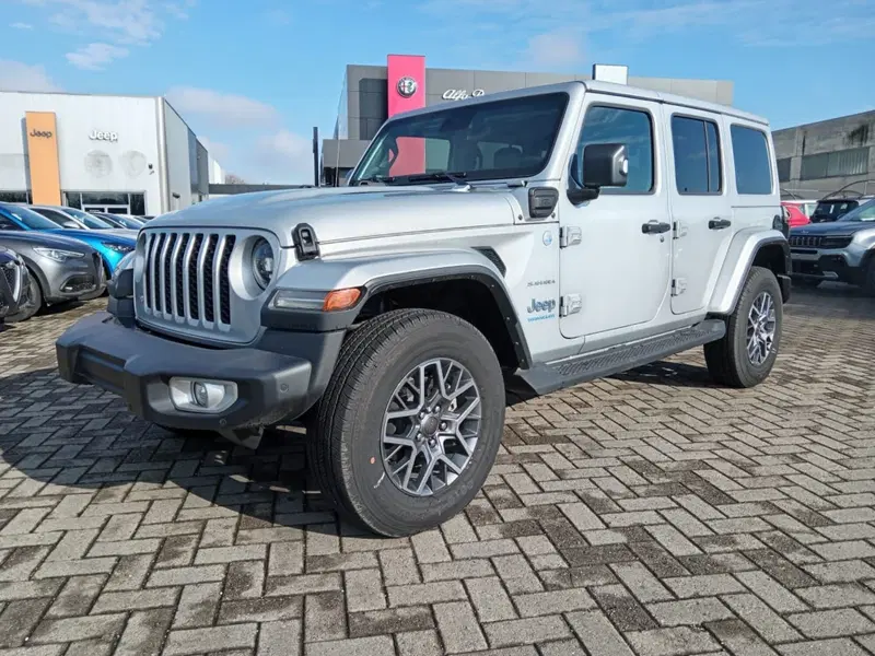 Jeep Wrangler Unlimited nuova a Alessandria
