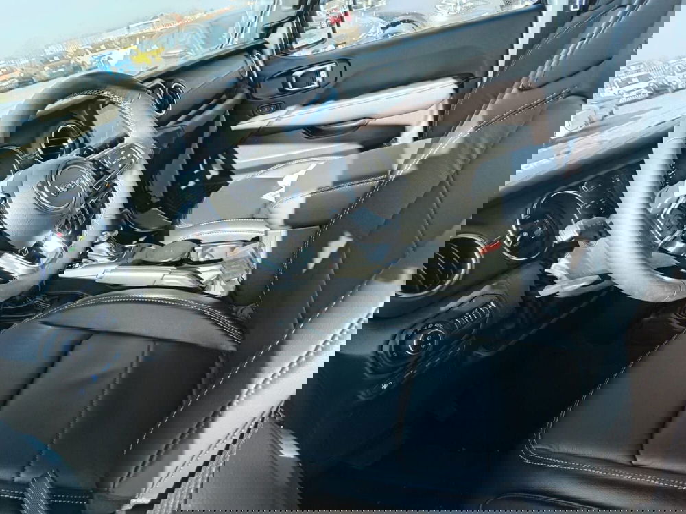 Jeep Wrangler Unlimited nuova a Alessandria (10)