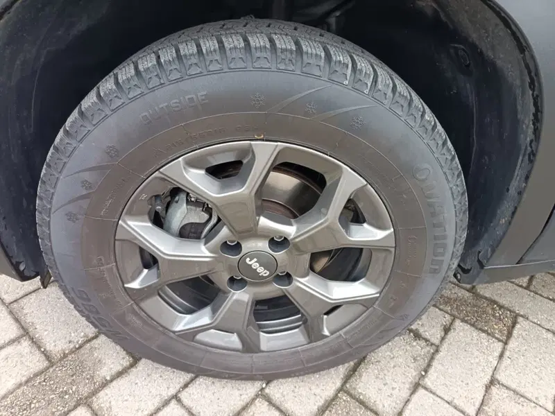 Jeep Avenger usata a Alessandria (13)