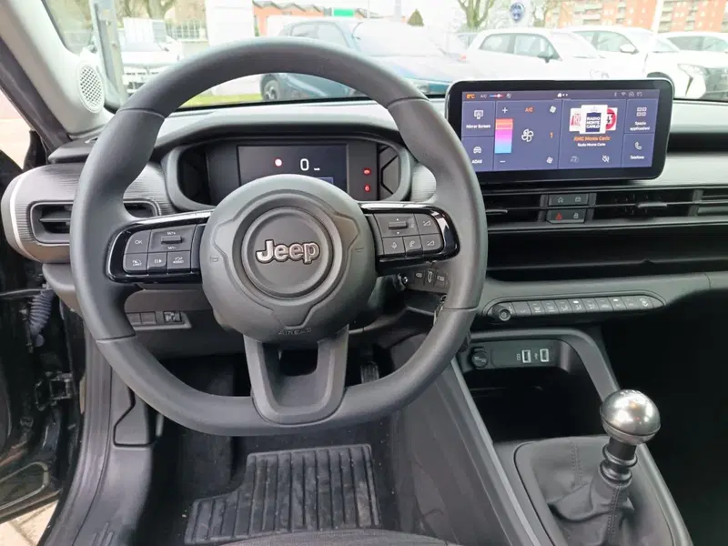 Jeep Avenger usata a Alessandria (18)