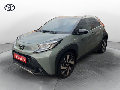Toyota Aygo X 1.0 VVT-i 72 CV 5 porte Limited S-CVT del 2024 usata a Erba