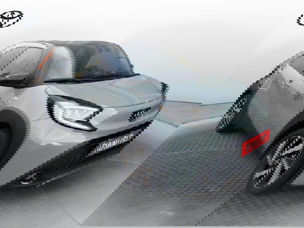 Toyota Aygo X usata a Como (12)