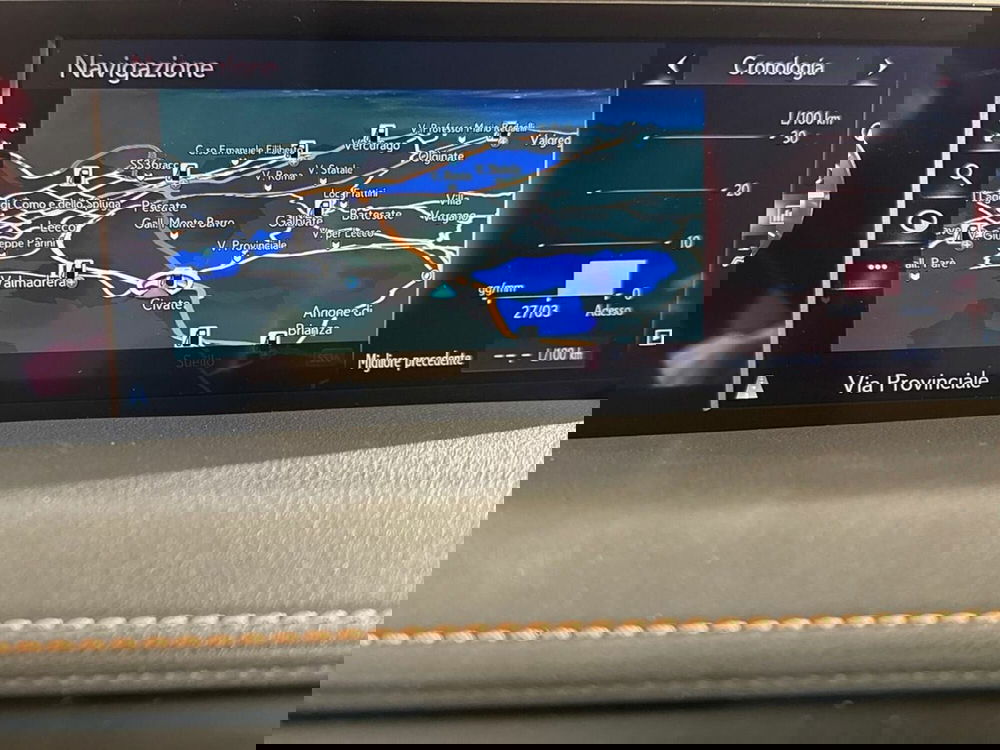 Lexus UX usata a Sondrio (11)