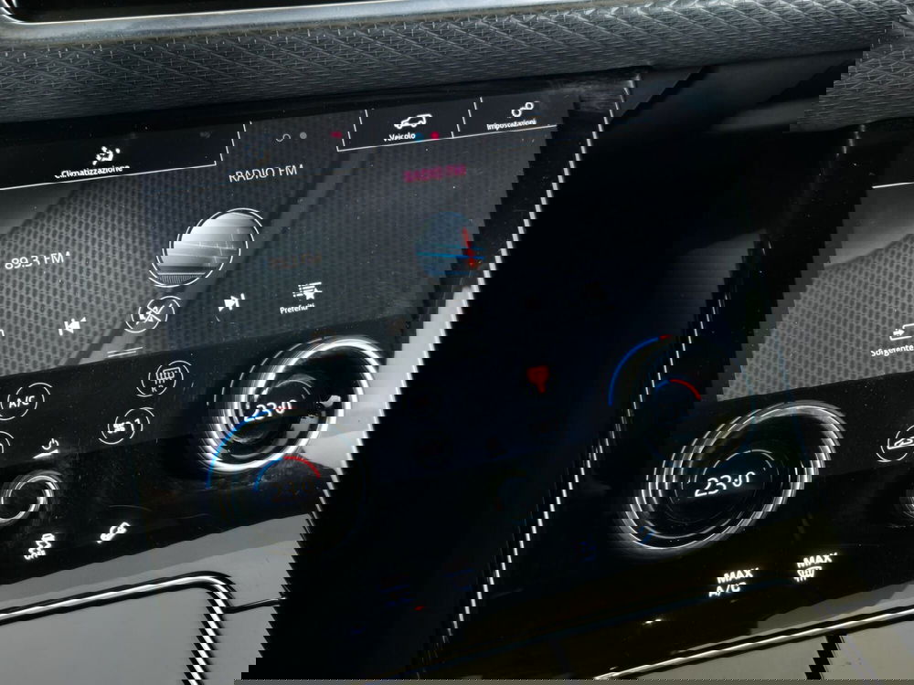 Land Rover Range Rover Velar usata a Torino (20)