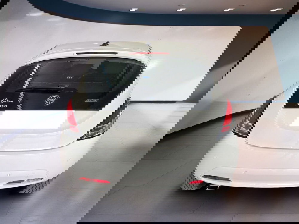 Lancia Ypsilon usata a Torino (5)