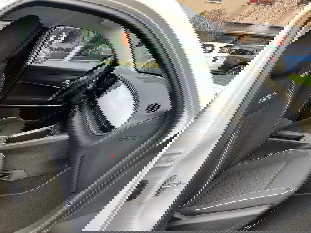 Fiat 600 nuova a Milano (14)