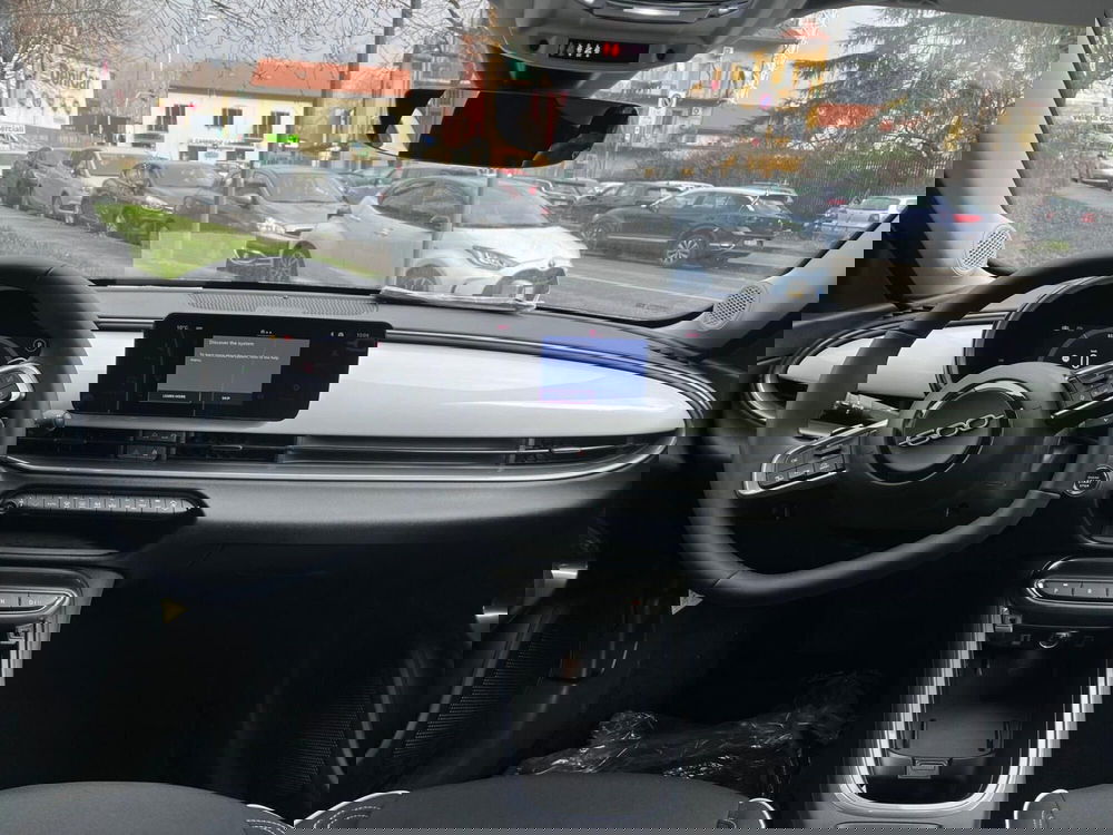 Fiat 600 nuova a Milano (17)