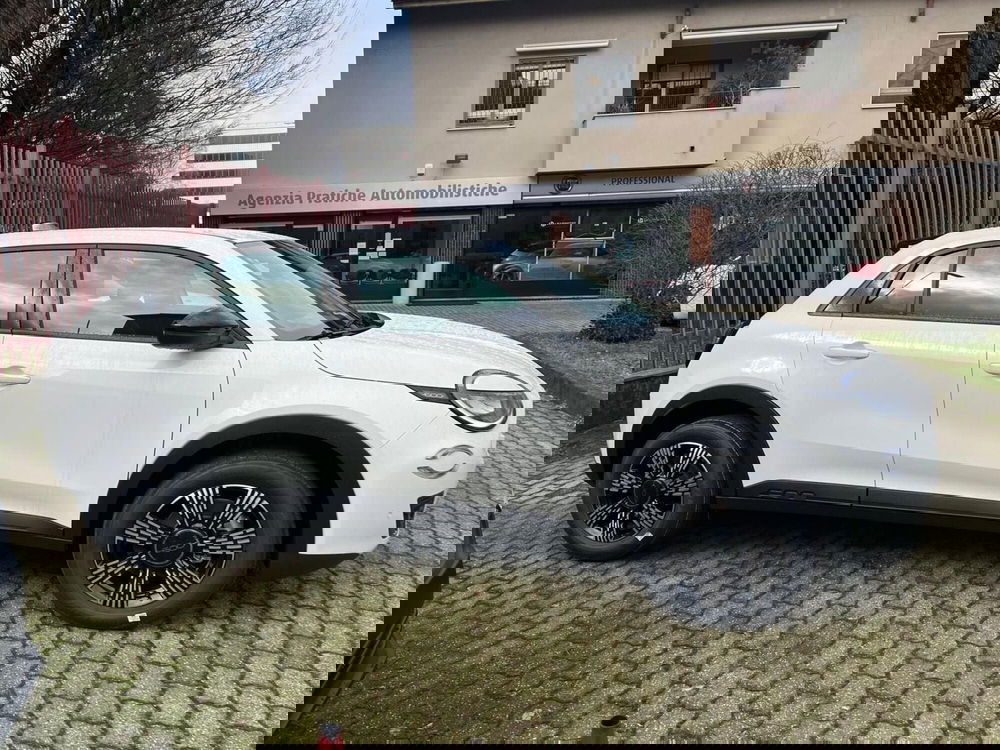 Fiat 600 nuova a Milano (6)