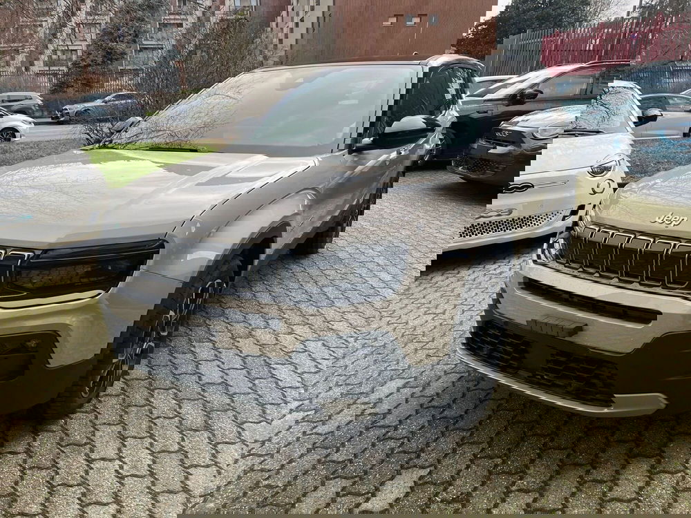 Jeep Avenger nuova a Milano