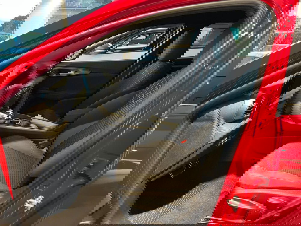 Alfa Romeo Tonale nuova a Milano (11)