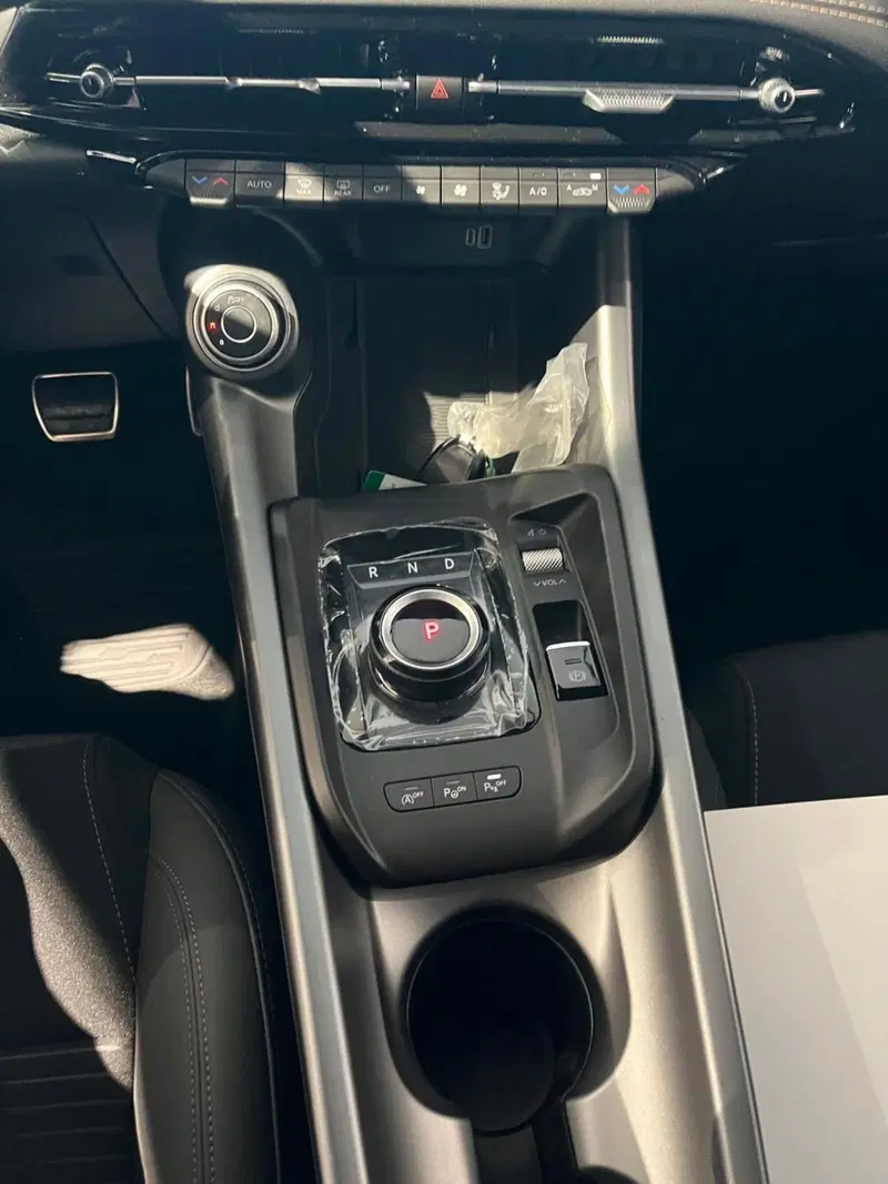 Alfa Romeo Tonale nuova a Milano (17)
