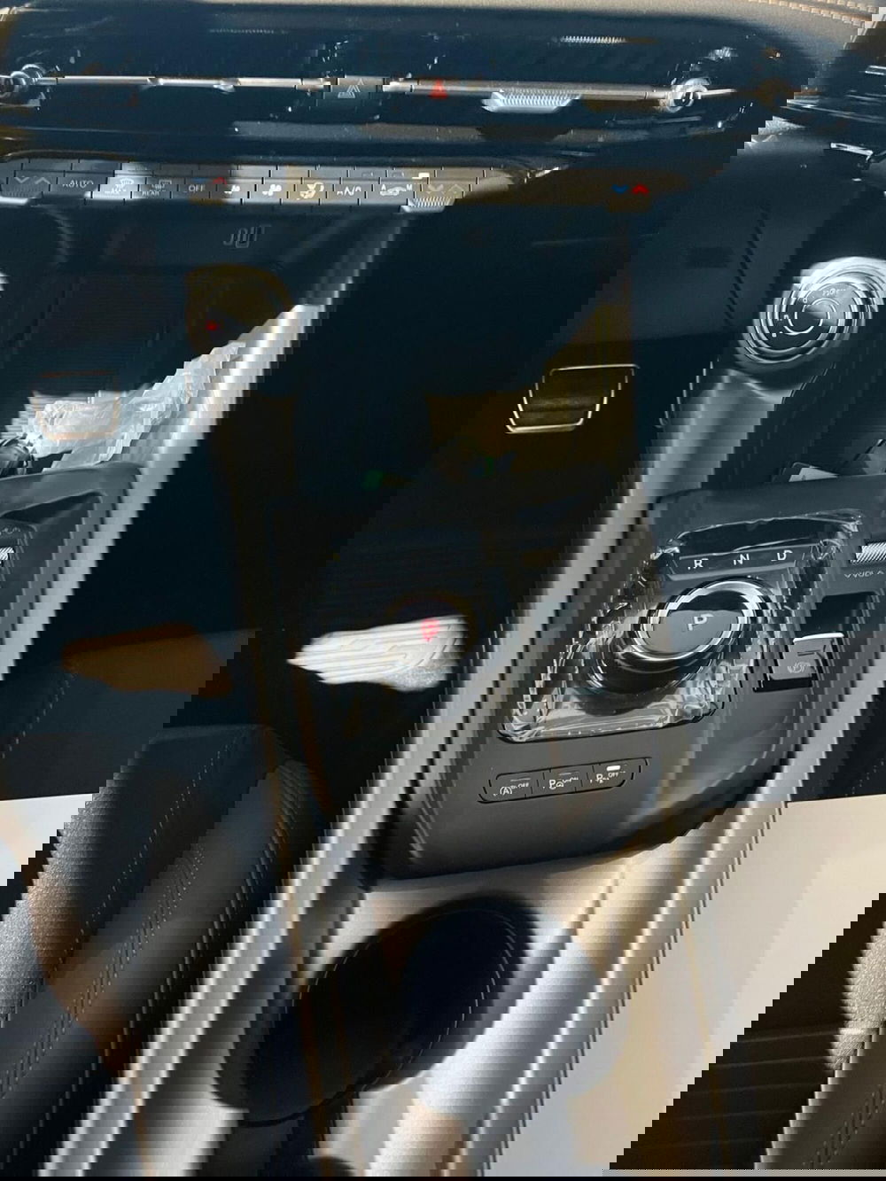 Alfa Romeo Tonale nuova a Milano (17)