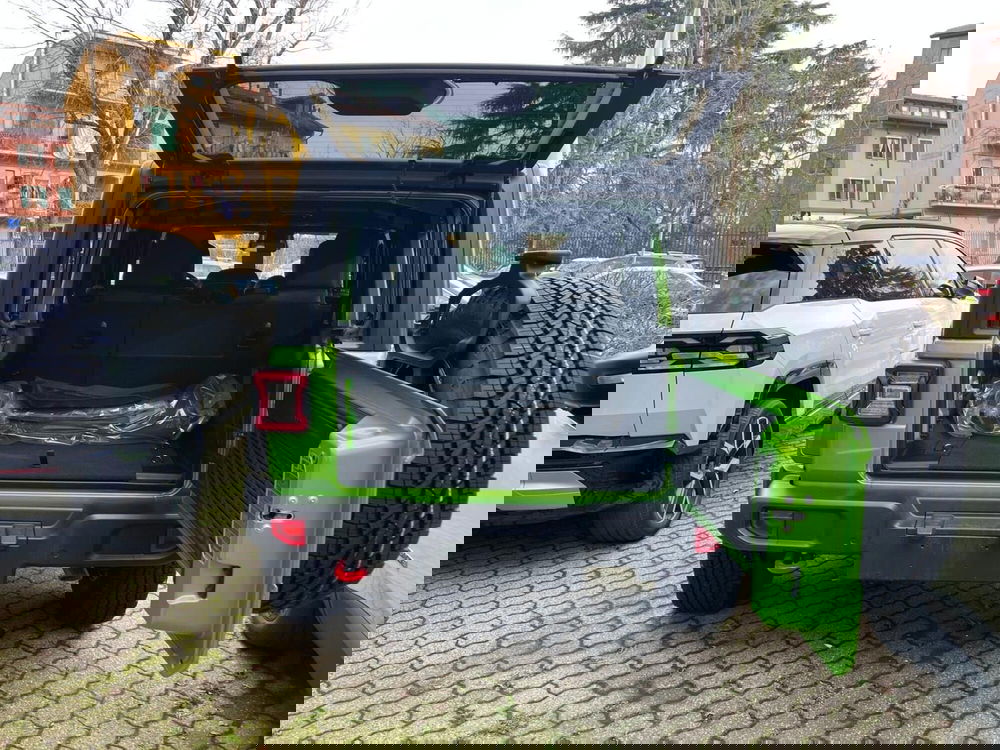 Jeep Wrangler Unlimited nuova a Milano (10)