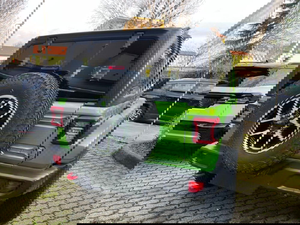 Jeep Wrangler Unlimited nuova a Milano (9)