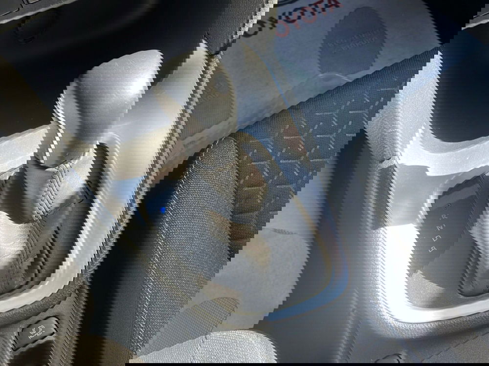 Toyota Yaris Cross usata a Ragusa (16)