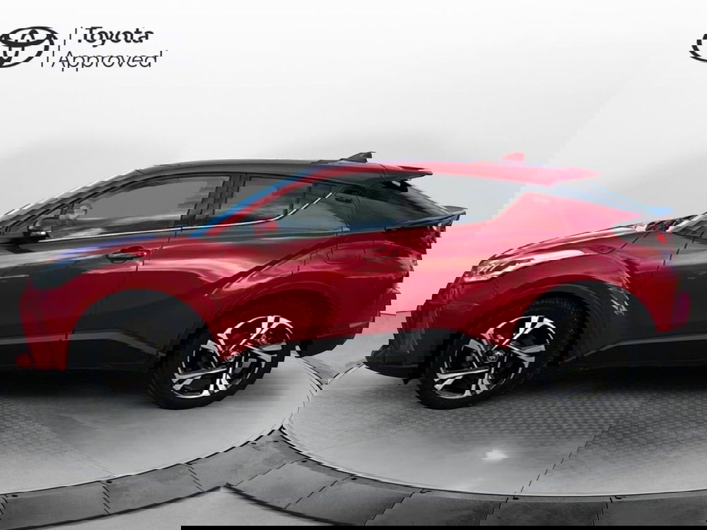 Toyota Toyota C-HR usata a Catania (3)