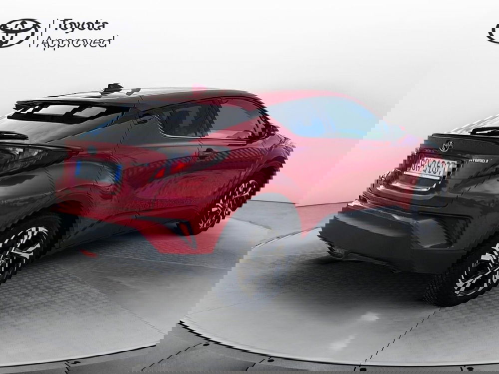 Toyota Toyota C-HR usata a Catania (4)