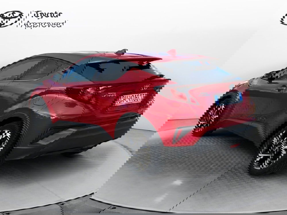 Toyota Toyota C-HR usata a Catania (5)