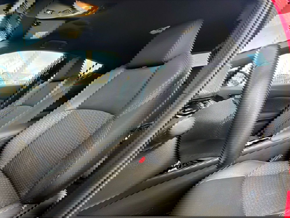 Toyota Toyota C-HR usata a Catania (9)