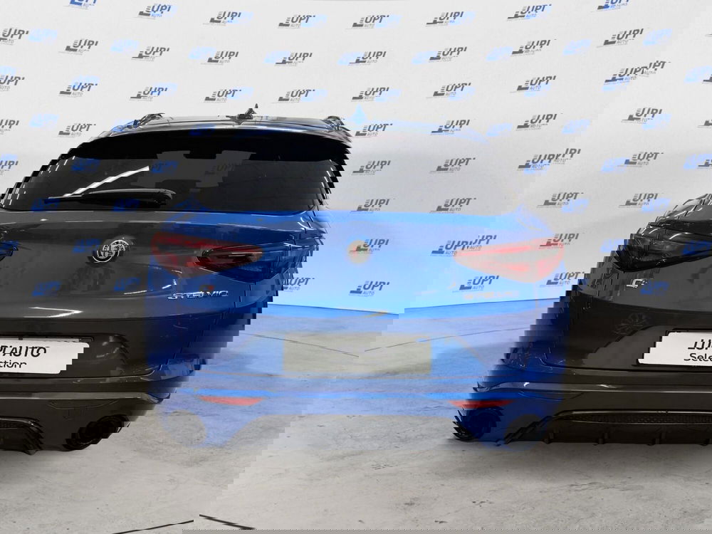 Alfa Romeo Stelvio usata a Pistoia (6)