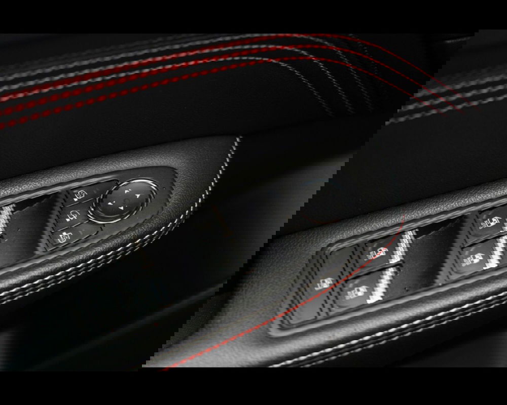 Renault Arkana usata a Treviso (18)