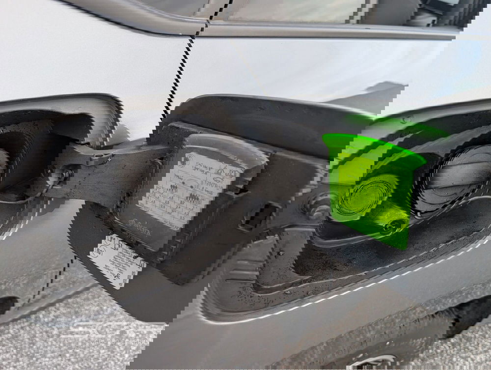 Skoda Kamiq usata a Livorno (18)