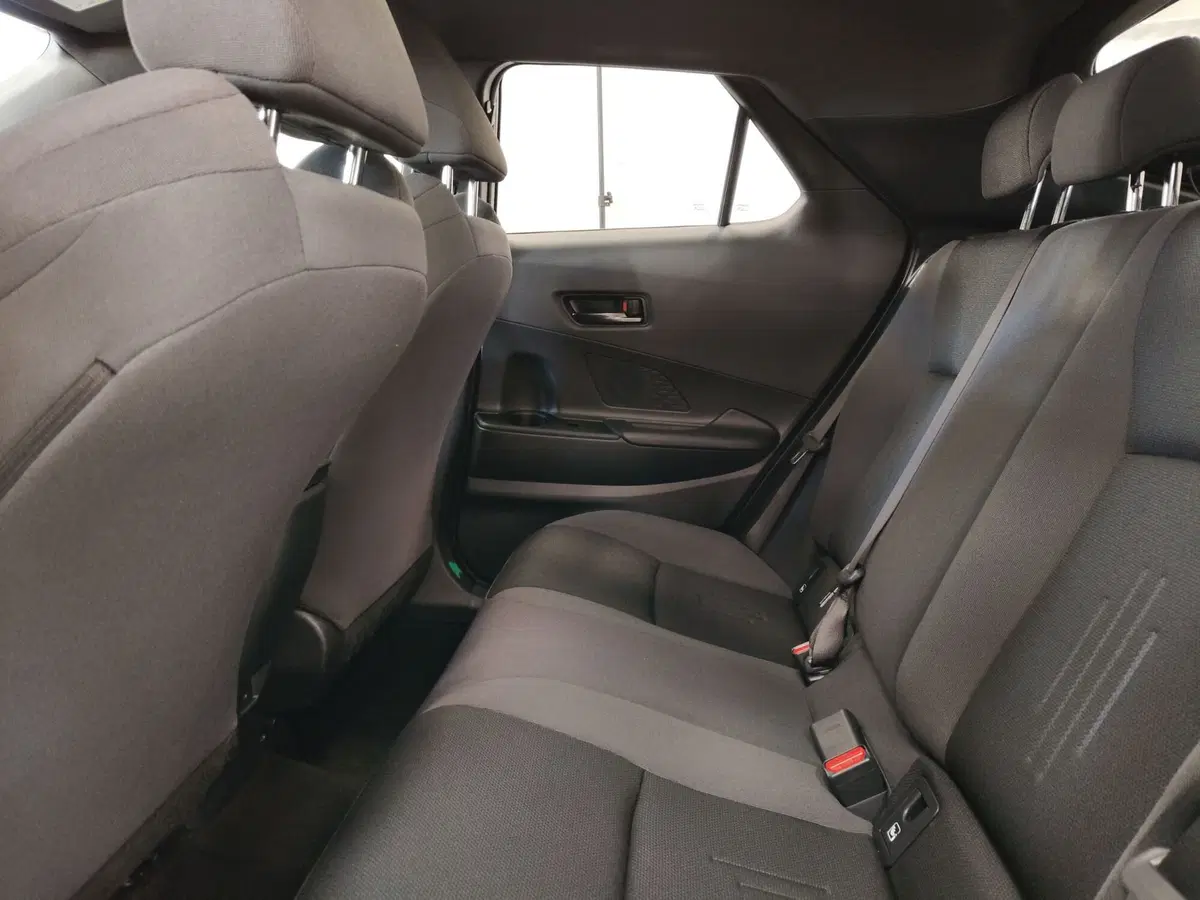 Toyota Toyota C-HR usata a Roma (16)