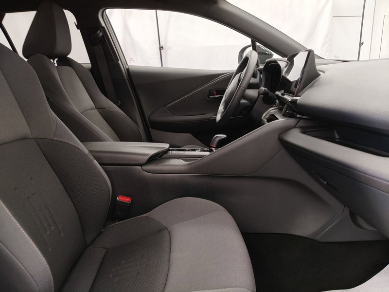 Toyota Toyota C-HR usata a Roma (6)