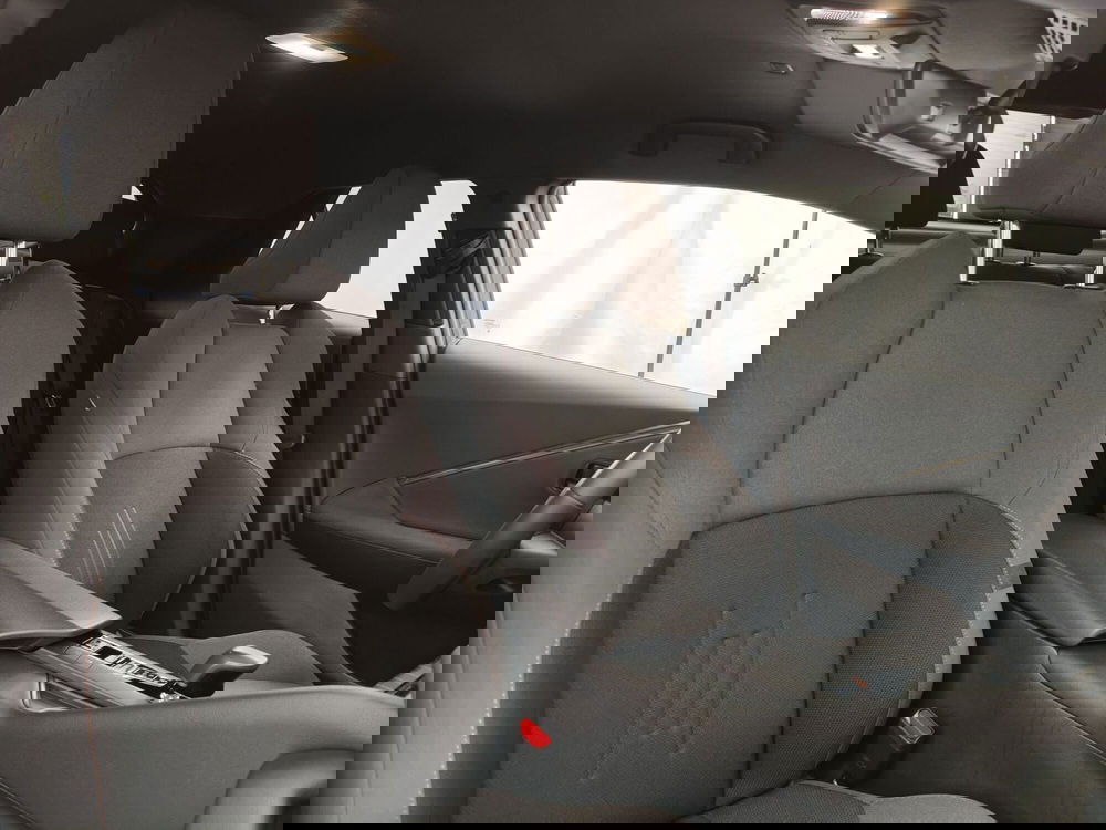 Toyota Toyota C-HR usata a Roma (7)