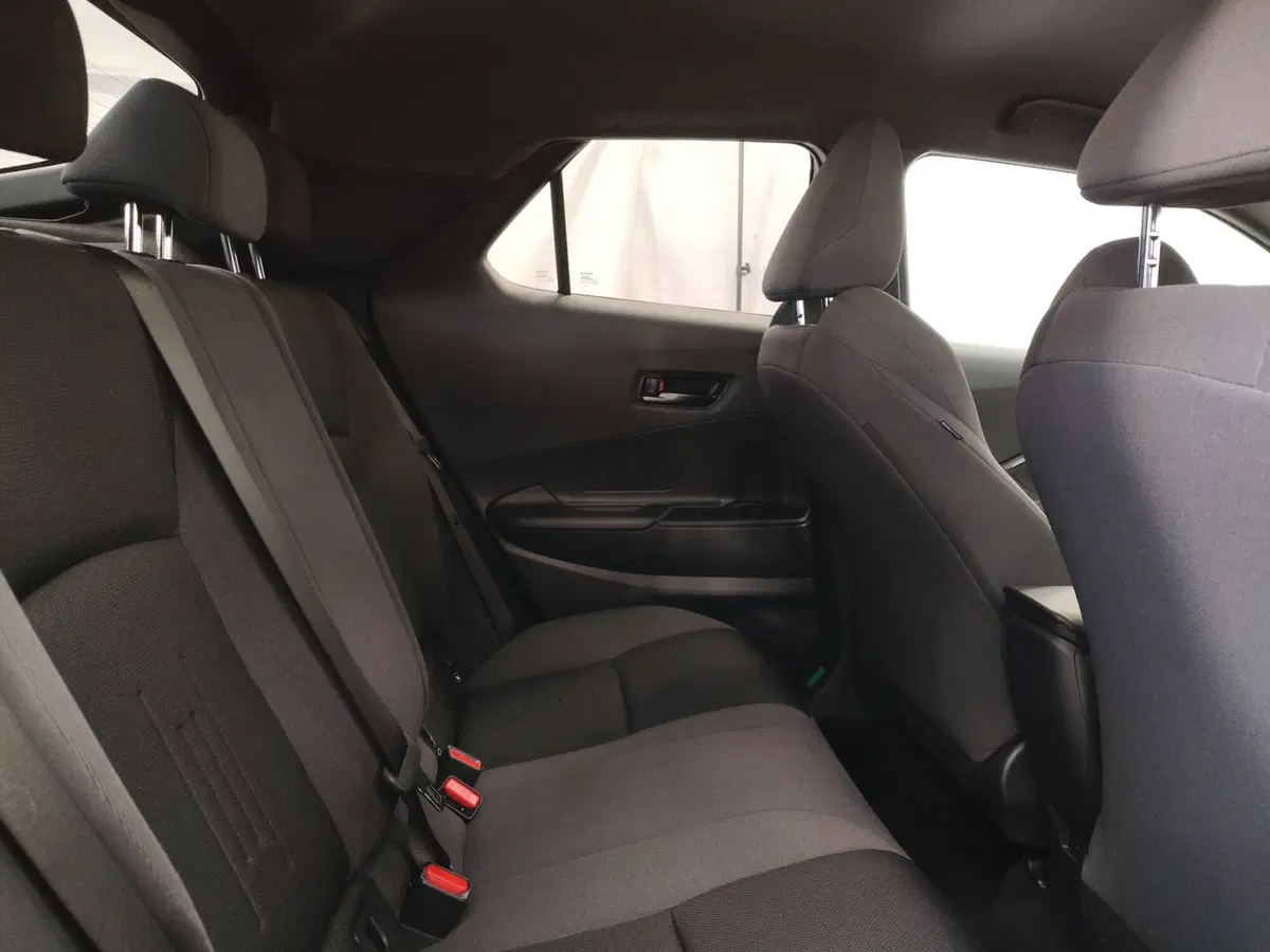 Toyota Toyota C-HR usata a Roma (8)