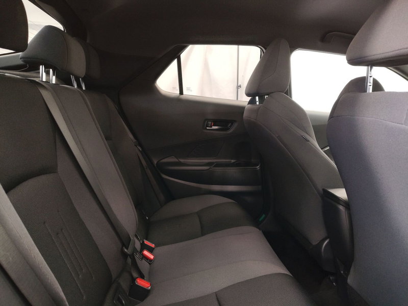 Toyota Toyota C-HR usata a Roma (8)