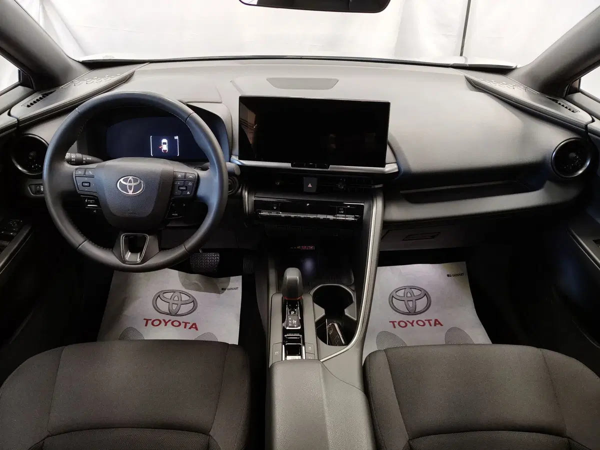 Toyota Toyota C-HR usata a Roma (9)