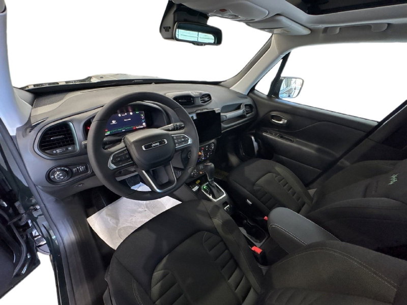 Jeep Renegade nuova a Agrigento (18)