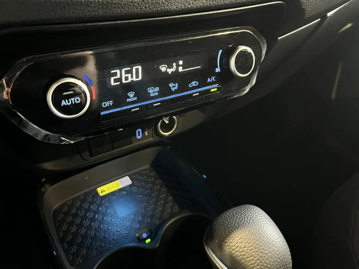 Toyota Aygo X usata a Bologna (15)