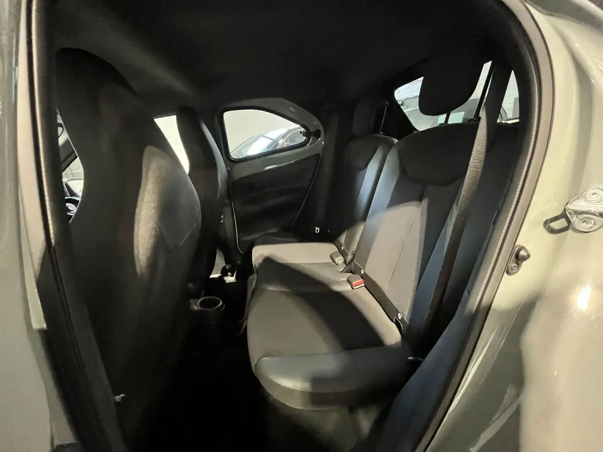 Toyota Aygo X usata a Bologna (9)