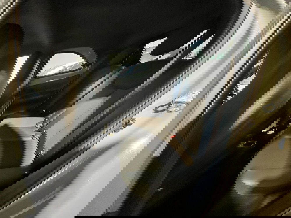 Toyota Aygo X usata a Bologna (9)