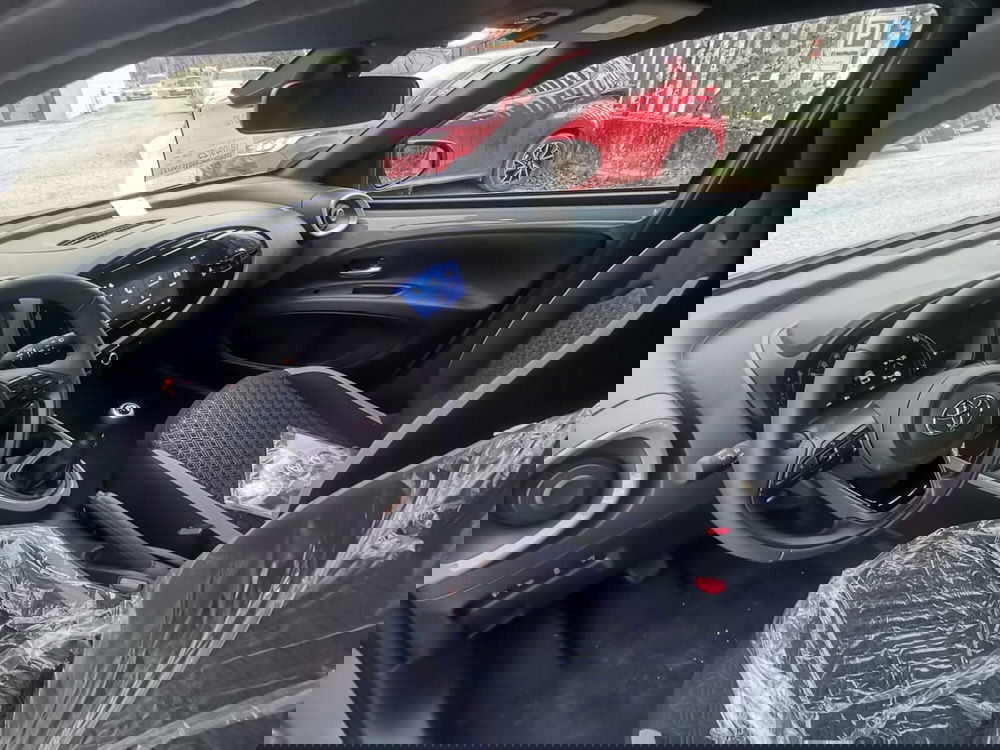 Toyota Aygo X nuova a Forlì-Cesena (10)