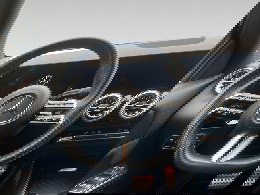 Mercedes-Benz GLA SUV usata a Pisa (7)