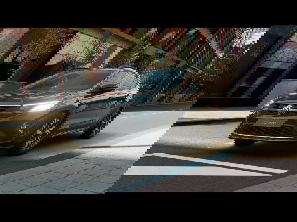 Volkswagen Taigo nuova a Livorno