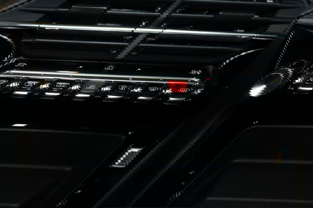 Peugeot 2008 nuova a Cremona (12)
