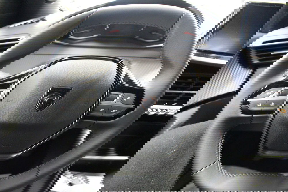 Peugeot 2008 nuova a Cremona (6)
