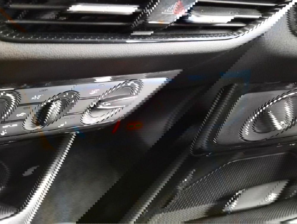 Skoda Fabia usata a Como (17)