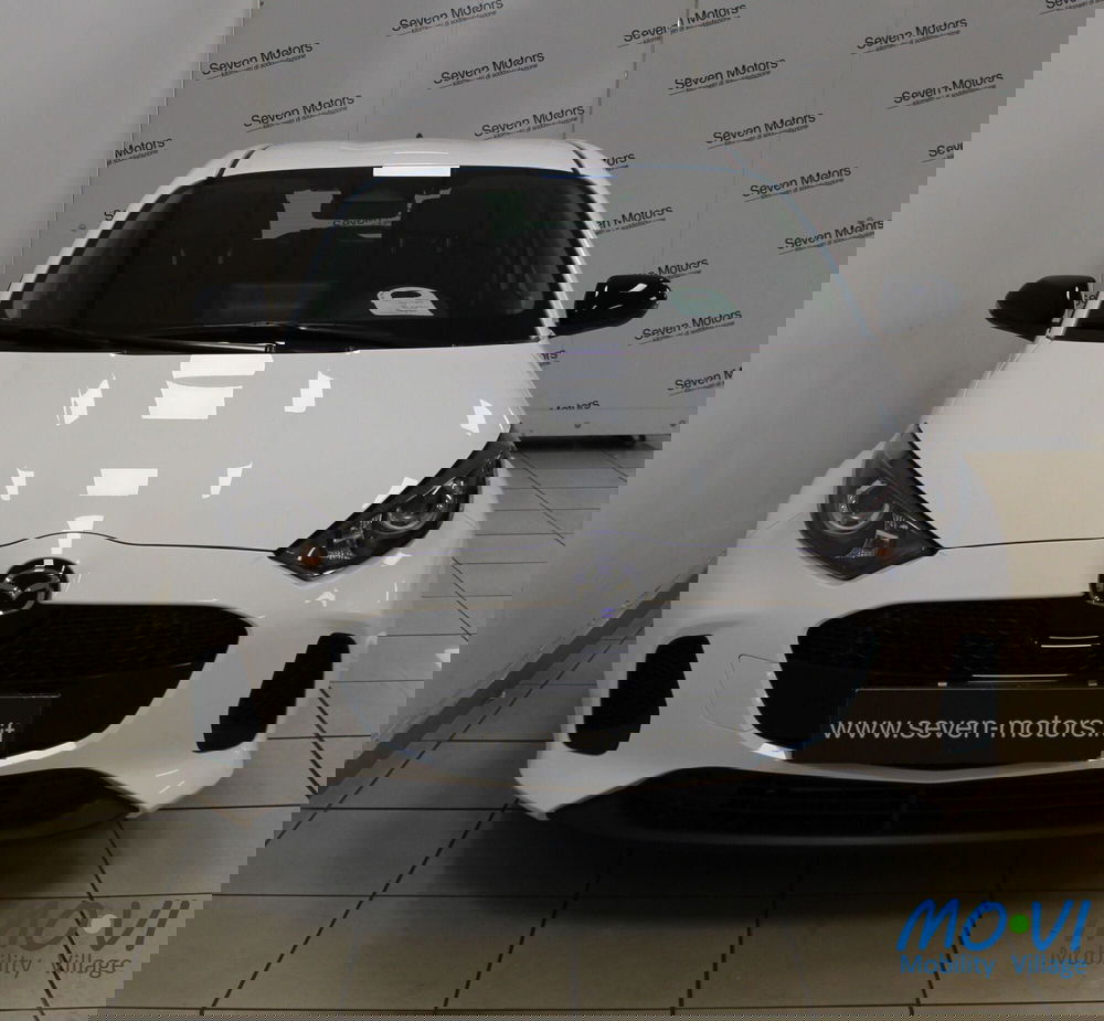 Mazda Mazda2 Hybrid nuova a Torino (11)