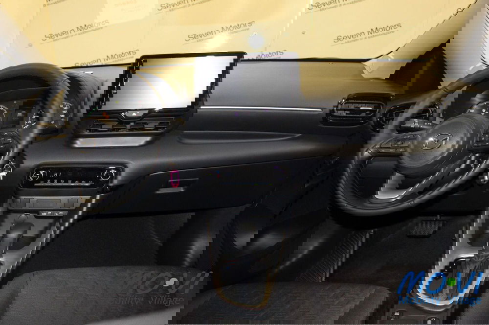 Mazda Mazda2 Hybrid nuova a Torino (12)