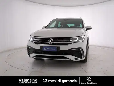 Volkswagen Tiguan 1.5 TSI 150 CV DSG ACT R-Line del 2023 usata a Roma