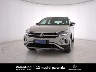 Volkswagen T-Roc 1.0 TSI Style del 2023 usata a Roma